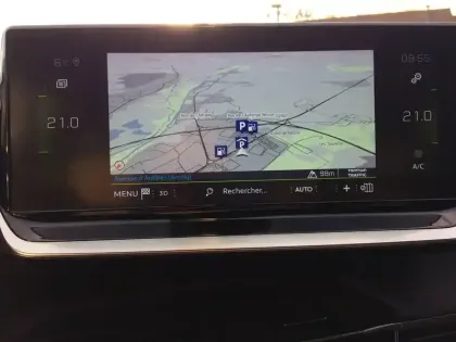 Photo 18 Peugeot 2008  BlueHDi 130 S&S EAT8