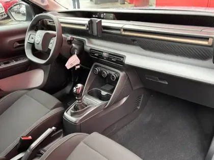 Photo 10 Citroën C3 Aircross  Turbo 100 BVM6