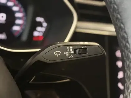 Photo 8 Audi Q3  35 TDI 150 ch S tronic 7