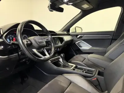 Photo 29 Audi Q3  35 TDI 150 ch S tronic 7