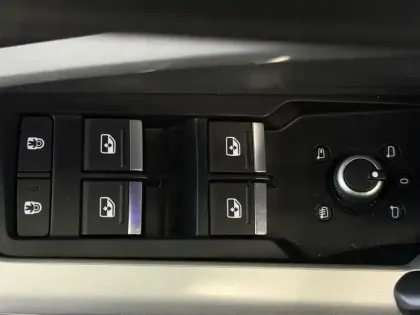 Photo 10 Audi Q3  35 TDI 150 ch S tronic 7