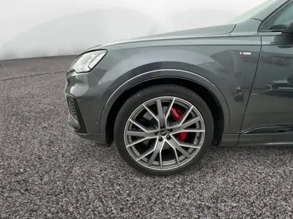 Photo 8 Audi Q7  60 TFSI e 462 Tiptronic 8 Quattro