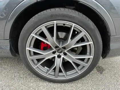 Photo 47 Audi Q7  60 TFSI e 462 Tiptronic 8 Quattro