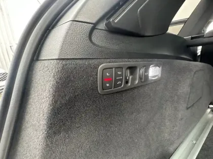 Photo 24 Audi Q7  60 TFSI e 462 Tiptronic 8 Quattro