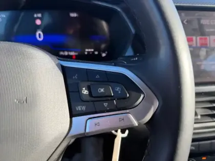 Photo 20 Volkswagen T-cross  1.0 TSI 110 Start/Stop DSG7