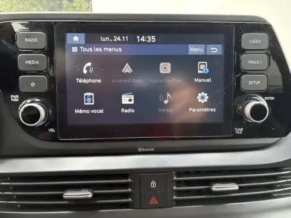 Photo 11 Hyundai Bayon  1.0 T-GDi 100 Hybrid 48V