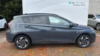 Photo 5 Hyundai Bayon  1.0 T-GDi 100 Hybrid 48V