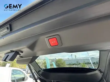 Photo 11 Peugeot 3008  Hybrid 145 e-DCS6