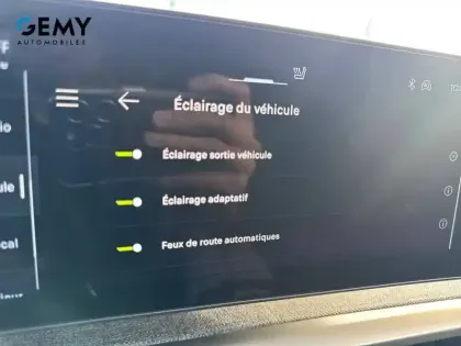 Photo 31 Peugeot 3008  Hybrid 145 e-DCS6