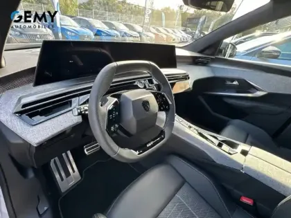 Photo 43 Peugeot 3008  Hybrid 145 e-DCS6