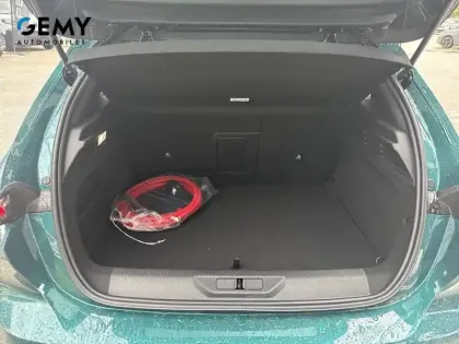 Photo 39 Peugeot 308  Electrique 55 kWh 156ch