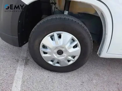 Photo 10 Peugeot Boxer  FGN TOLE 3.3 T L2H2 140 S&S BVM6