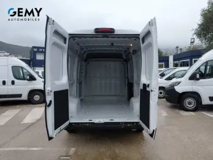 Photo 21 Peugeot Boxer  FGN TOLE 3.3 T L2H2 140 S&S BVM6