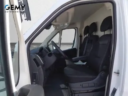 Photo 8 Peugeot Boxer  FGN TOLE 3.3 T L2H2 140 S&S BVM6