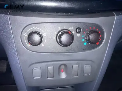 Photo 11 Dacia Sandero  SCe 75