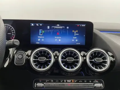 Photo 92 Mercedes GLA  250 e Hybrid EQ 8G-DCT