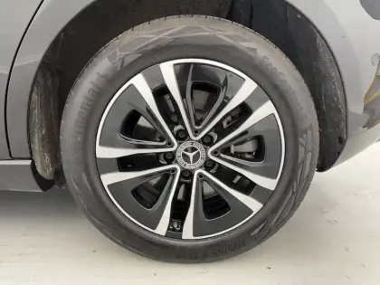 Photo 16 Mercedes Classe A  250 e 8G-DCT