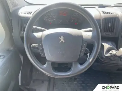 Photo 23 Peugeot Boxer  PDC 435 L4 BLUEHDI 140 S&S