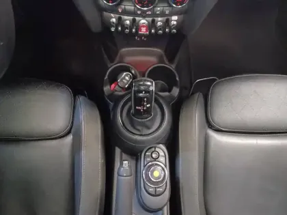 Photo 23 Mini Mini Hatch 3 Portes Cooper S 192 ch BVA7