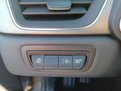 Photo 24 Renault Captur  TCe 90 ch