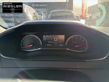 Photo 117 Peugeot 208  PURETECH 75 S&S BVM5