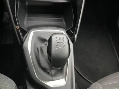 Photo 38 Peugeot 208  PURETECH 75 S&S BVM5