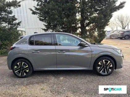 Photo 31 Peugeot 208  Electrique 50 kWh 136ch