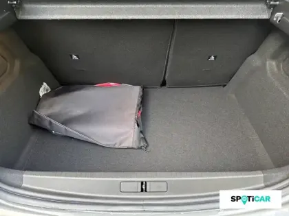 Photo 7 Peugeot 208  Electrique 50 kWh 136ch