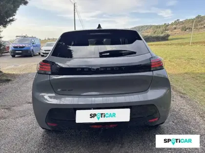 Photo 29 Peugeot 208  Electrique 50 kWh 136ch