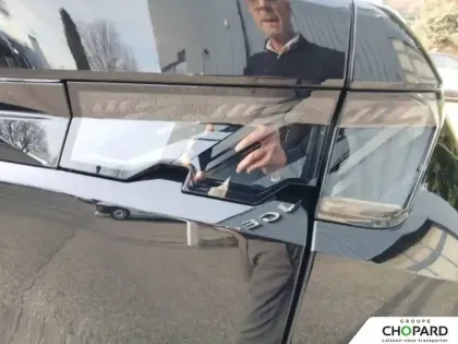 Photo 53 Peugeot 3008  Hybrid 145 e-DCS6