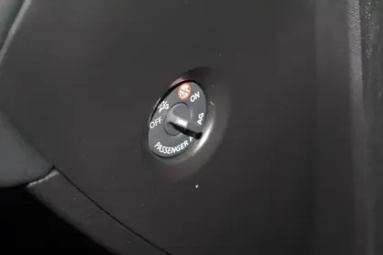 Photo 10 Renault Captur  mild hybrid 140