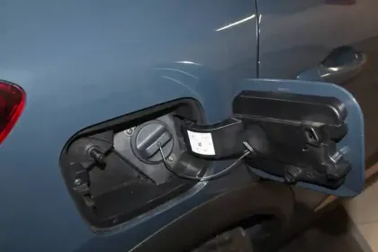 Photo 14 Renault Captur  mild hybrid 140