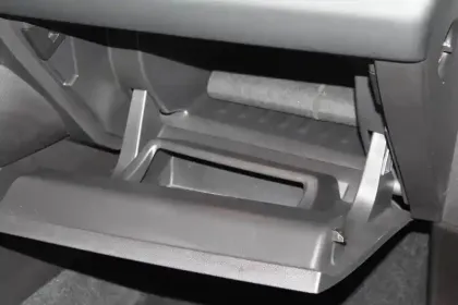 Photo 11 Renault Captur  mild hybrid 140