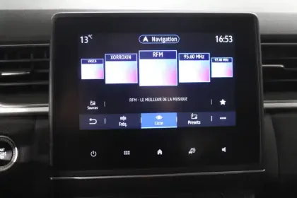 Photo 34 Renault Captur  mild hybrid 140