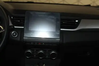 Photo 21 Renault Captur  mild hybrid 140