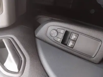 Photo 9 Renault Clio  SOCIETE BLUE DCI 85