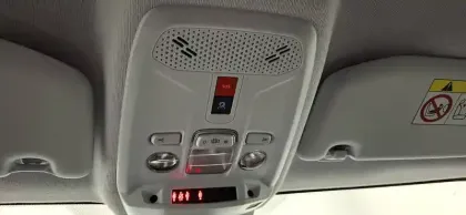 Photo 24 Peugeot 208  Electrique 54 kWh 156ch