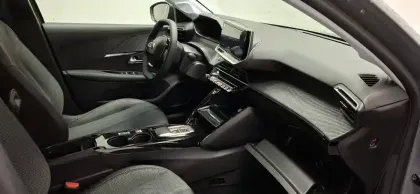 Photo 17 Peugeot 208  Electrique 54 kWh 156ch