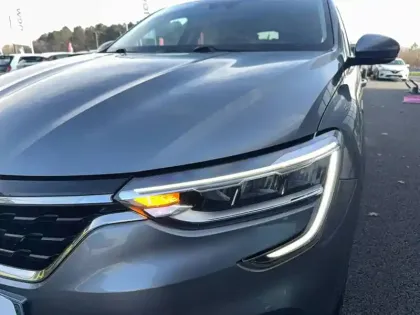 Photo 46 Renault Arkana  E-Tech hybride 145 - 22