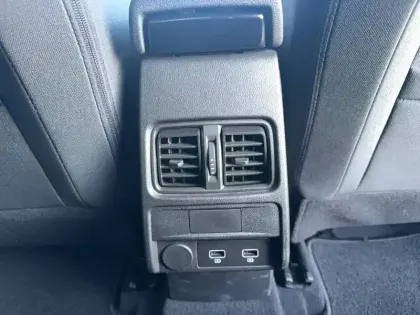 Photo 15 Renault Arkana  E-Tech hybride 145 - 22