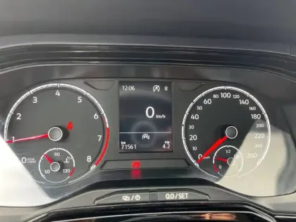 Photo 16 Volkswagen Polo  1.0 TSI 95 S&S DSG7