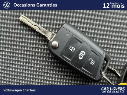 Photo 29 Volkswagen Crafter  VAN 30 L3H3 2.0 TDI 140 CH