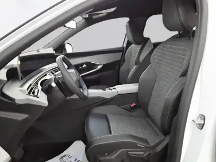 Photo 10 Peugeot 5008  Hybrid 145 e-DCS6