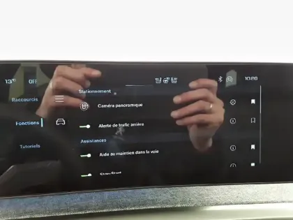 Photo 23 Peugeot 5008  Hybrid 145 e-DCS6