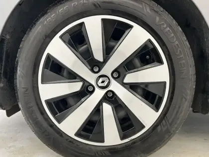 Photo 8 Renault Clio  TCe 90