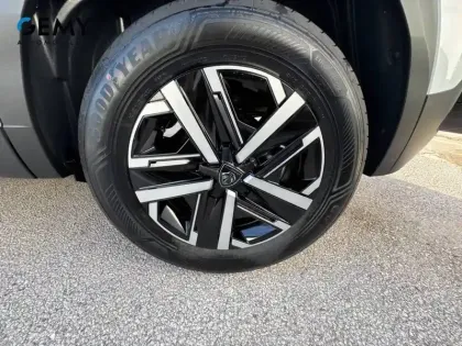 Photo 10 Peugeot 2008  100 S&S BVM6