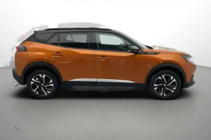 Photo 6 Peugeot 2008  PureTech 130 S&S BVM6