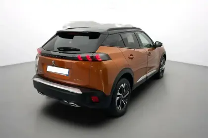 Photo 5 Peugeot 2008  PureTech 130 S&S BVM6