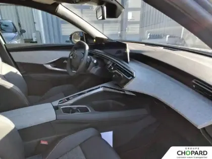 Photo 12 Peugeot 3008  Hybrid 145 e-DCS6