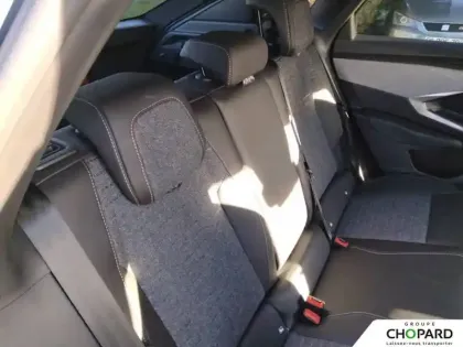 Photo 51 Peugeot 3008  Hybrid 145 e-DCS6